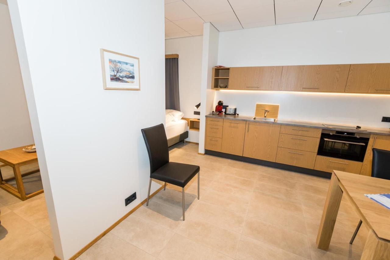 آكيورِيْري Hrimland Apartments المظهر الخارجي الصورة