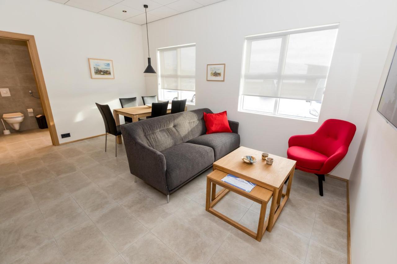 آكيورِيْري Hrimland Apartments المظهر الخارجي الصورة