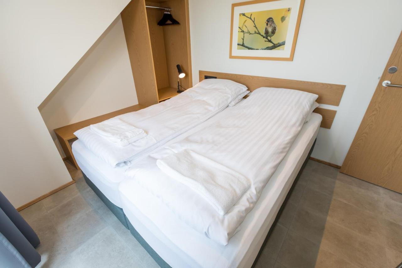 آكيورِيْري Hrimland Apartments المظهر الخارجي الصورة