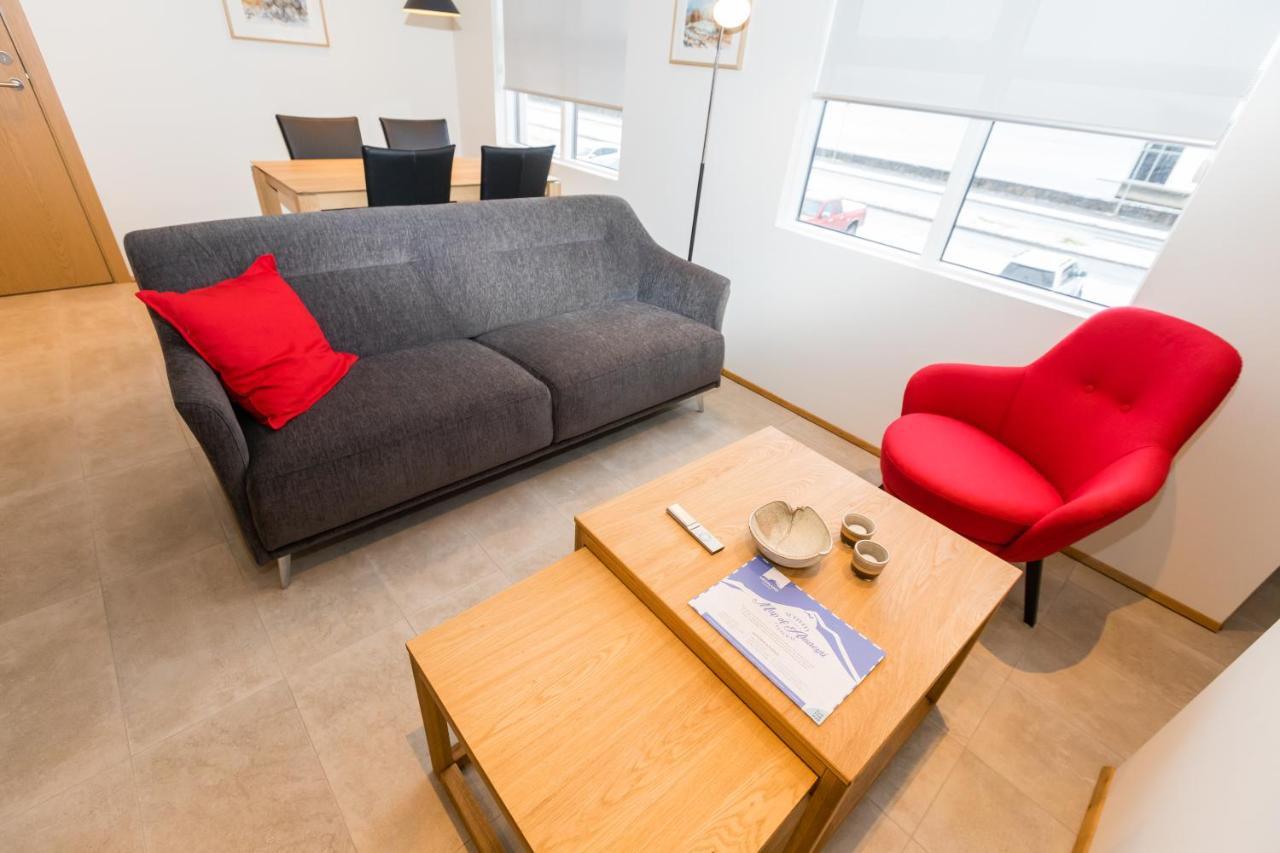 آكيورِيْري Hrimland Apartments المظهر الخارجي الصورة