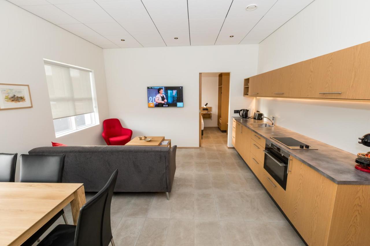 آكيورِيْري Hrimland Apartments المظهر الخارجي الصورة